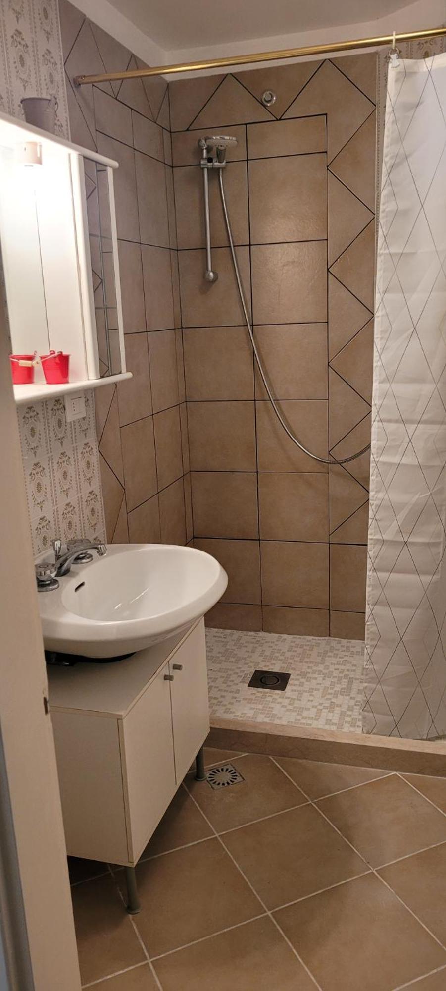 Appartamento Serena Гардоне Ривера Екстериор снимка